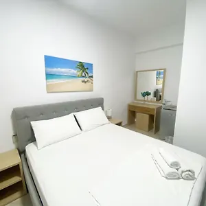 Yard Paradise Dhërmi